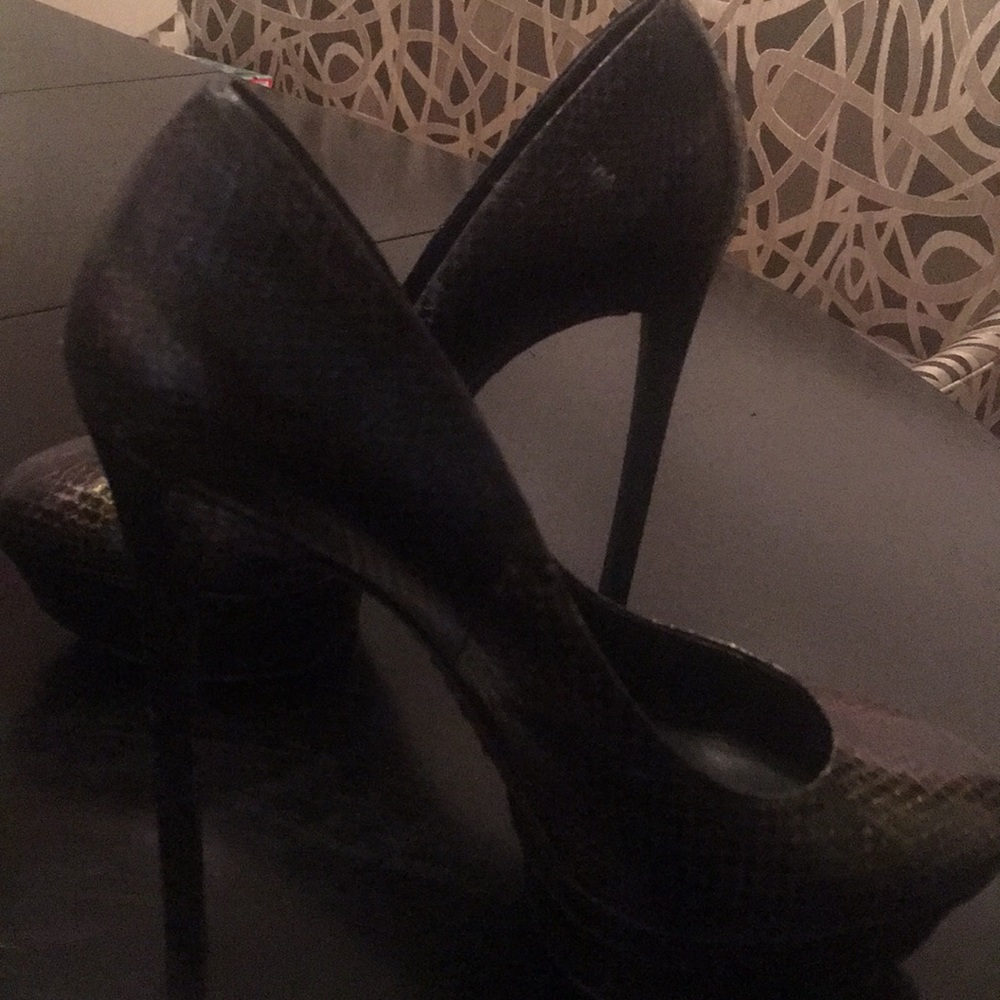 B Brian Atwood Pump - image 1